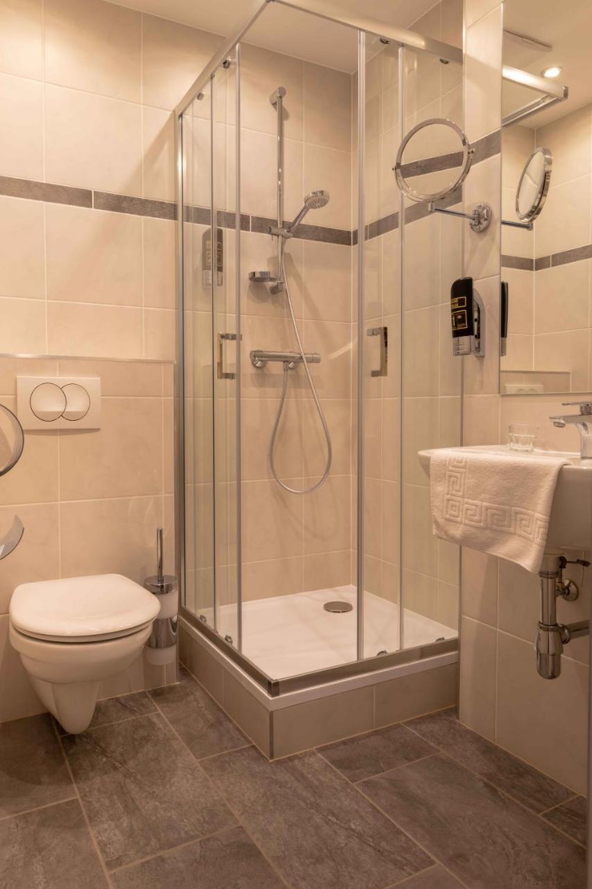 Hotel Anker Клостернойбург Экстерьер фото
